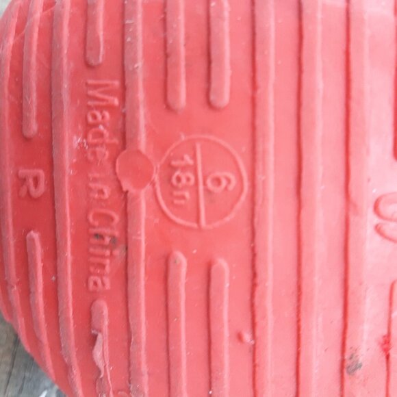 Skidders Baby Shoes Size 6 RED - Picture 2 of 4